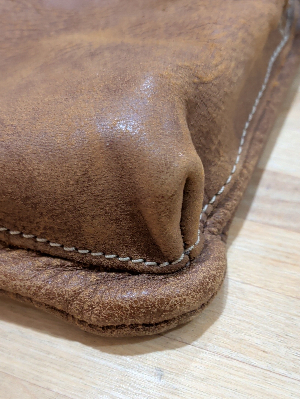 Vintage Roots Brown Leather Crossbody Bag with Adjustable Strap Villager Style - Picture 6 of 13
